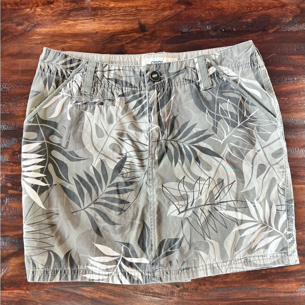 Crazy Shirts Palm Tree Design Skirt w/ Pockets & Stretch Zip Fly